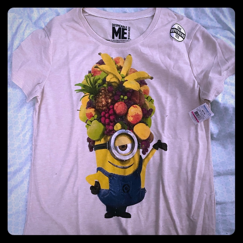 Minions boyfriend tee size M